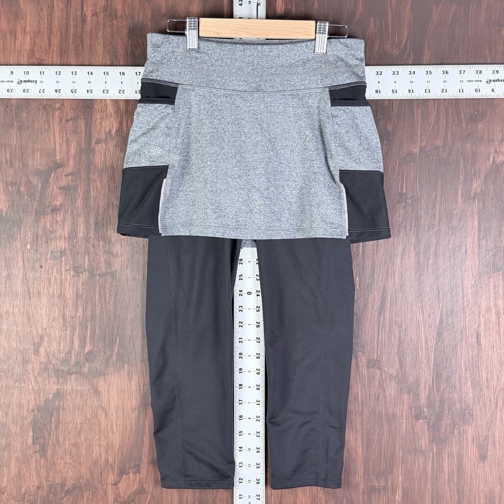 Athleta Be Free 2 in 1 Capri Pants Skirt Zip Pockets Gray Black Women's XS GUC